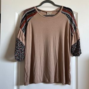 Medium boutique top